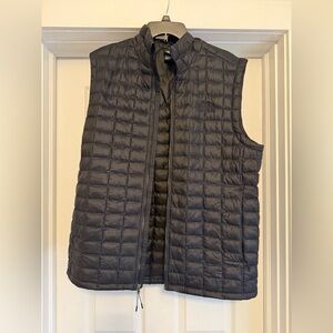 Men’s The North Face Thermoball Vest